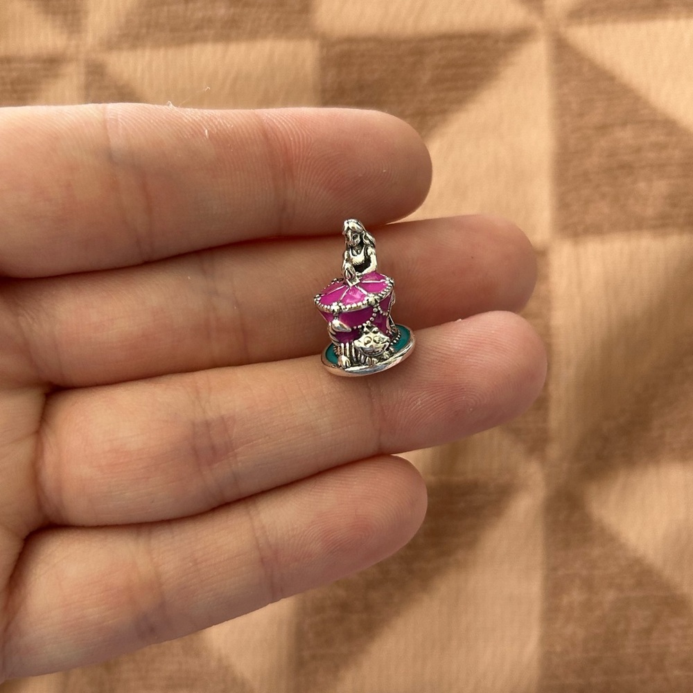 Alice In Wonderland Pandora Charm